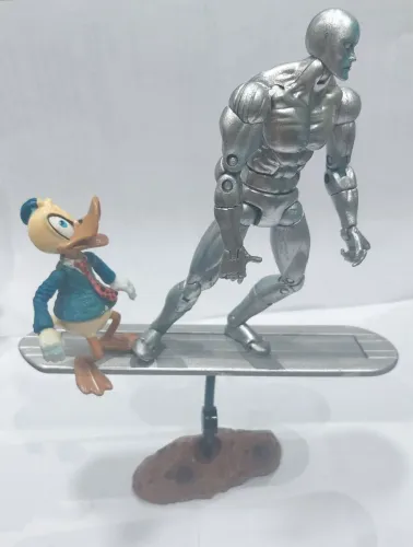 Surfista prateado marvel legends toy biz + base + duck DC quarteto