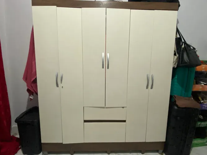 Guarda roupa