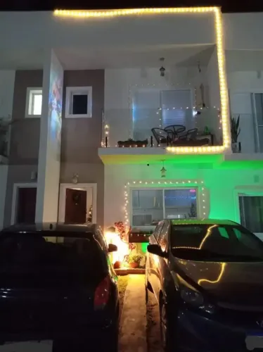 OPORTUNIDADE Sobrado em Condomínio, suíte ar condicionado 2 quartos em São José dos Campo
