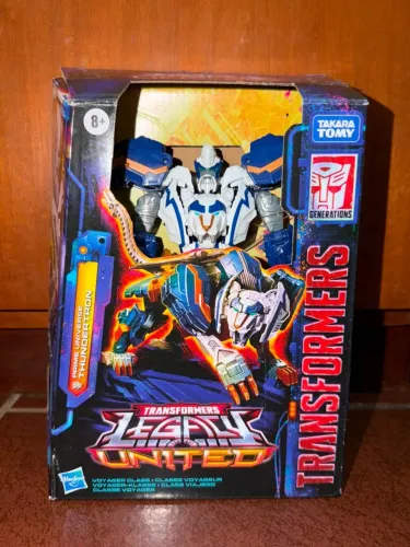 Transformers Voyager Class - Prime Universe Thundertron