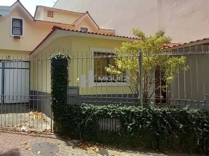 Casa à Venda na Praça da Bandeira - Travessa Soledade, 290m² - 4 vagas