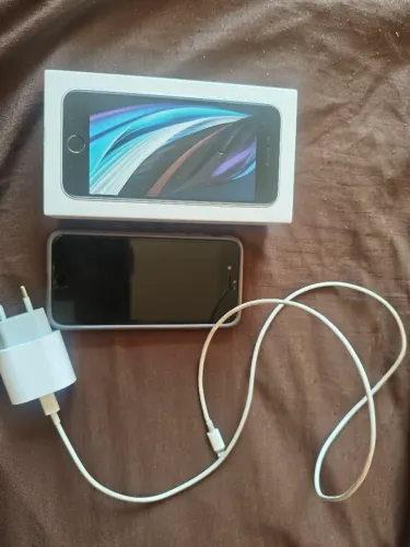iPhone SE 
