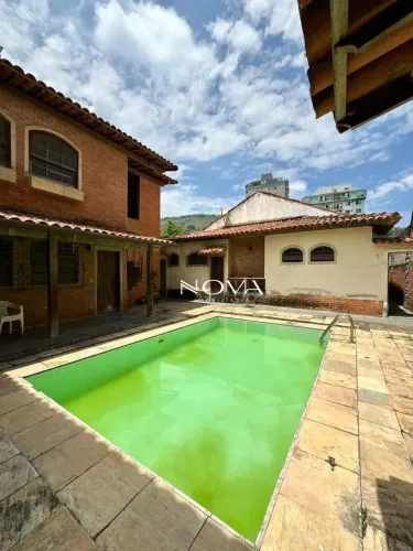 Casa com 3 quartos à venda, 338 m² por R$ 1.100.000 - Vital Brasil - Niterói/RJ