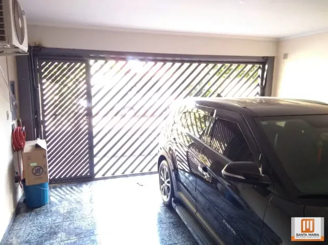 Casa à venda com 3 dormitórios no bairro VL TAMANDARE