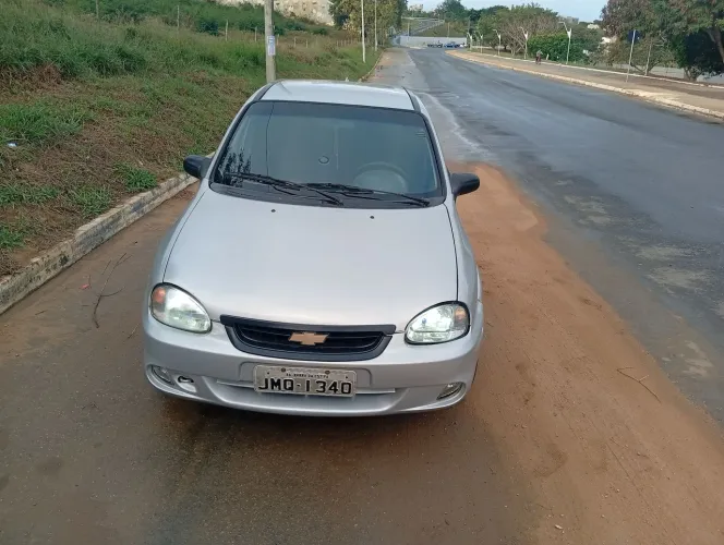 Chevrolet Corsa Super 1.0 MPFI / 2P E 4P 1998