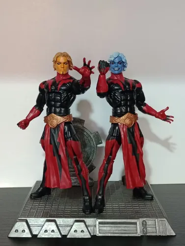 Marvel Legends Adam Warlock & Magus