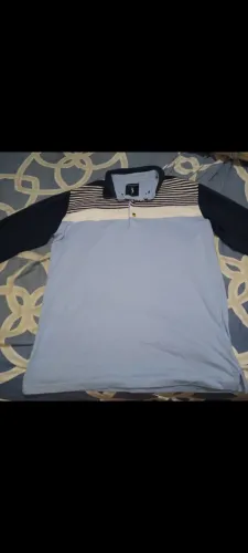 Manga longa aleatory edição ilimitada, p mas veste M.