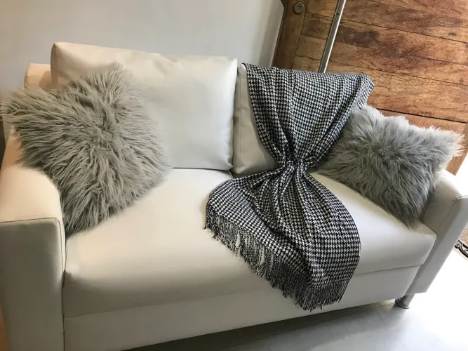Lindo sofá branco