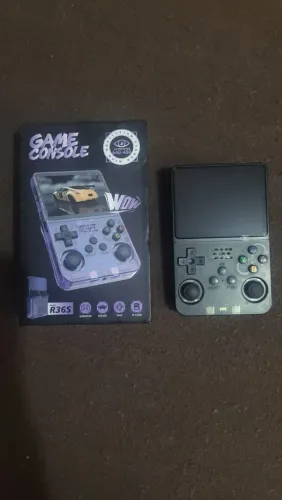 VIDEO GAME PORTATIL - R36S SEMI - NOVO