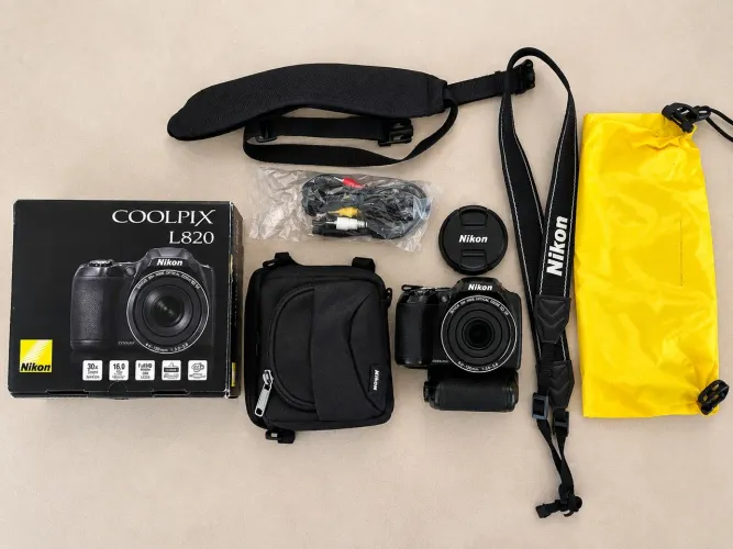 Nikon Coolpix L820 16MP Zoom 30x + Kit Completo + Caixa