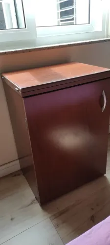 Mesa gabinete máquina Singer 
