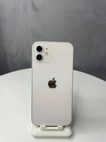 iPhone 12 128GB / troco por iPhone 11 ou superior + volta