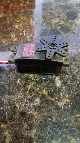 Servo Futaba trem de pouso