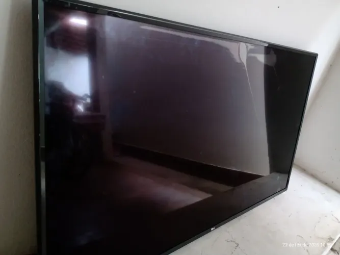 Tv 55' com defeito