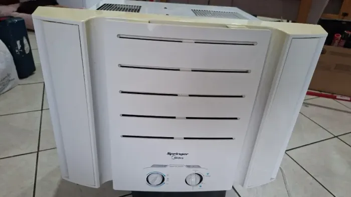 Ar Condicionado Springer Midea 7500 BTU