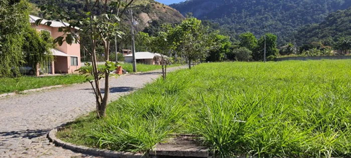 Condomínio Vivere Jardim Residencial Maricá - Lotes de 360m² em São José de Imbassaí