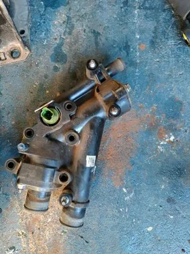 Cavalete da termostática Peugeot 307 2.0 Citroen C4