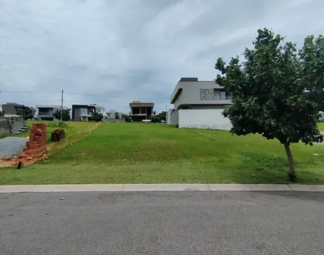 Oportunidade Terreno Condomínio Cyrella metragem de 300 m2