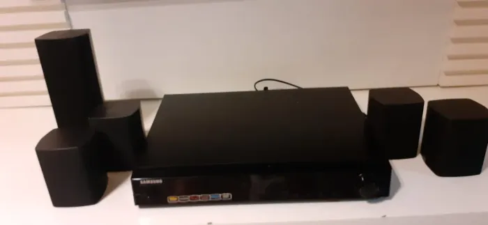 Home Theater Samsung - Blu-Ray Player