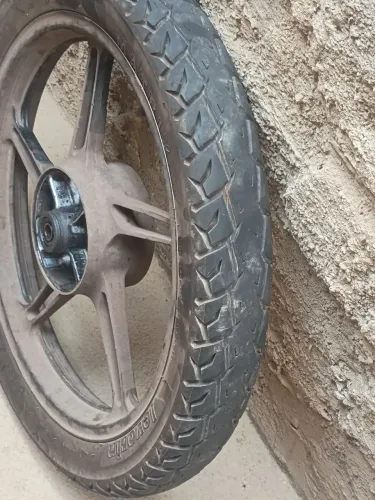 Vendo roda traseira Titan 160