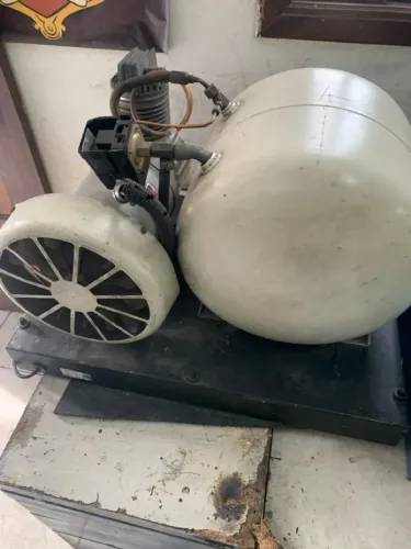 Compressor de ar odontológico