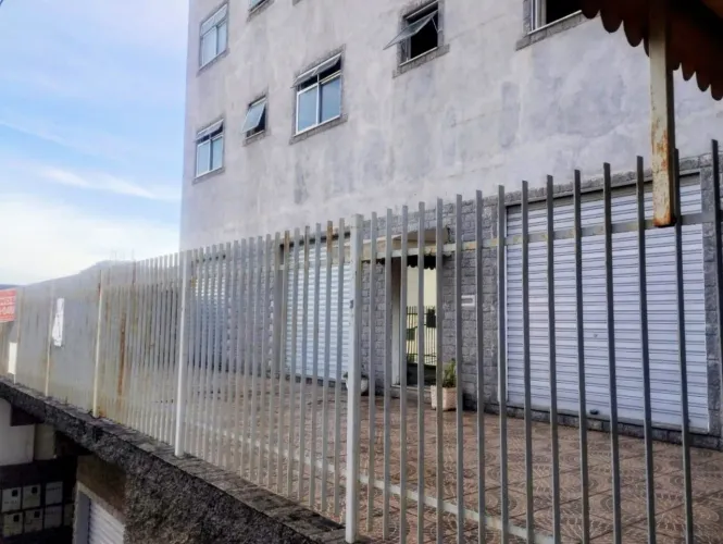 Manoel Honório Loja salão sala comercial