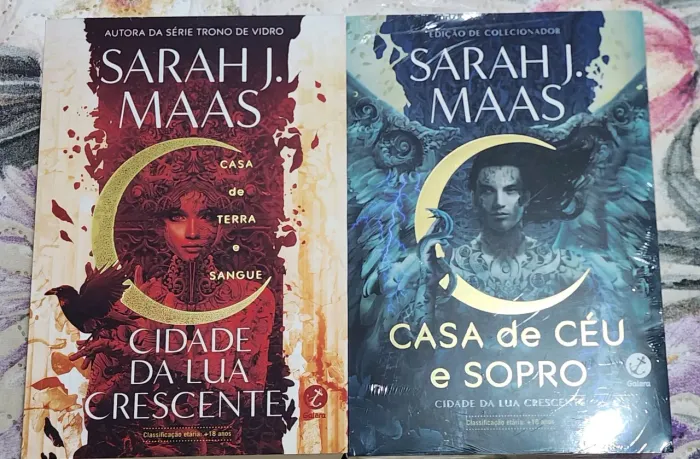 Livro Cidade da Lua Crescente e Casa de Céu e Sopro de Sarah J Maas