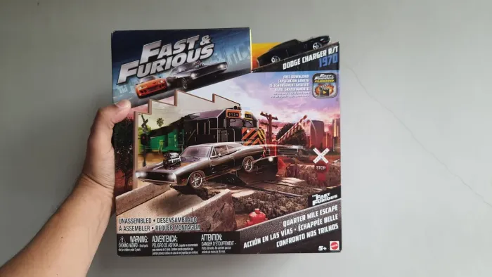 Diorama Cenário Miniatura 1:55 Fast & Furious Dodge Charger R/T 1970 - Brinquedo Mattel