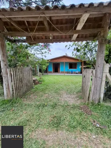 Sítio à Venda - Perfeito para Lazer e Convívio em Família!