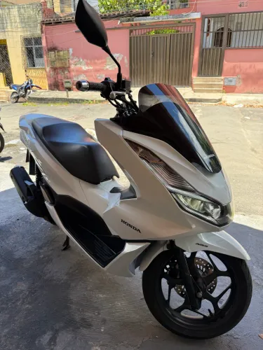 PCX ABS Zerada apenas 3974km rodados! 