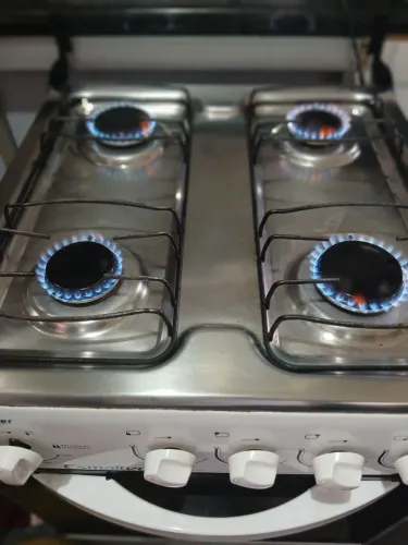 1 fogão esmaltec 4 bocas 