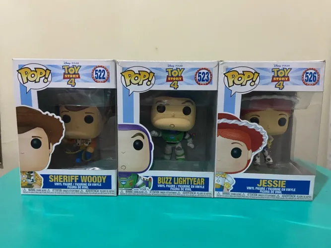 Funko Pop! Toy Story 4 - Woody, Buzz e Jessie