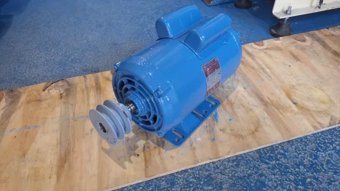 Motor elétrico monofasico 2 cv rpm 1740 baixa rotação.
