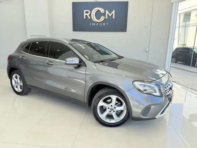 Mercedes-Benz GLA 200 Adv. 1.6/1.6 TB 16V Flex Aut. 2018