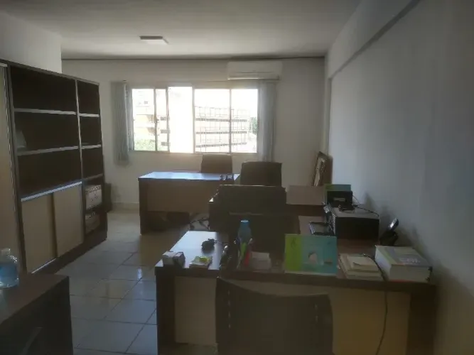 Alugo, Vendo ou Troco por casa ou carro Sala Comercial mobiliada com 30 m², Goiânia-GO