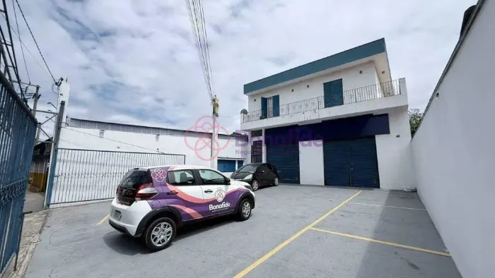 Salão / Ponto Comercial para VENDA localizado na cidade de Várzea Paulista/SP.