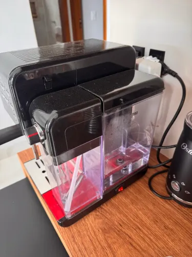 Cafeteira Oster Prima Latte