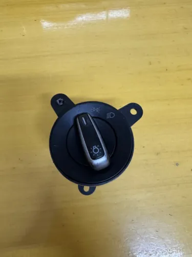 botao farol vw fox/spacefox original 2015/2020