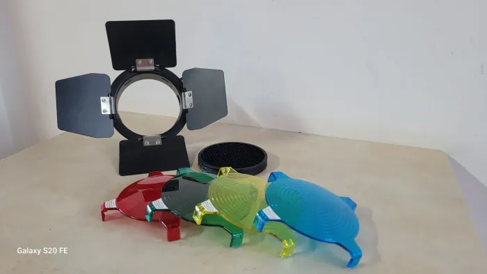 Kit de Iluminação para Estúdio Fotográfico com Acessórios