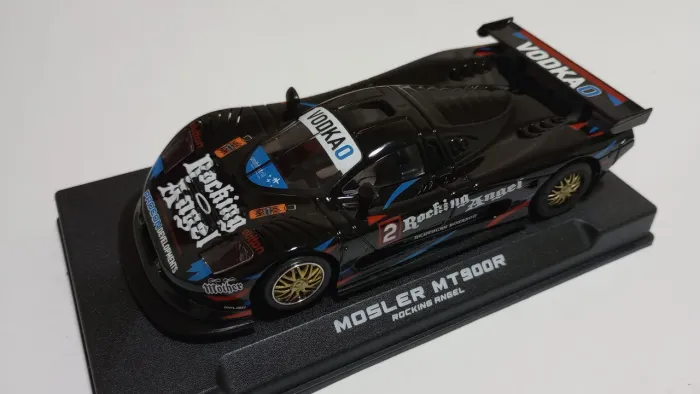 Carro de autorama Mosler MT900R