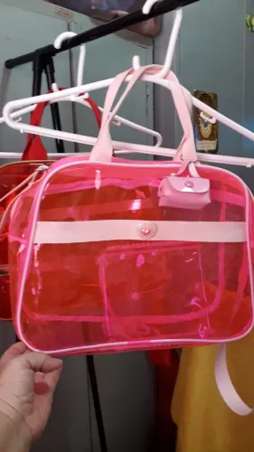 Bolsa transparente colorida