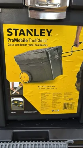 Caixa grande de ferramentas com rodas Stanley ProMobile com Rodas