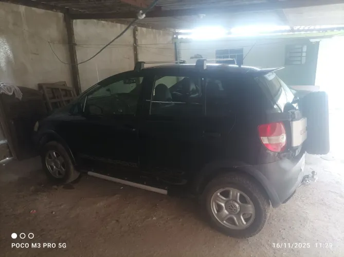 Volkswagen Crossfox 1.6 MI Total Flex 8V 5P 2008