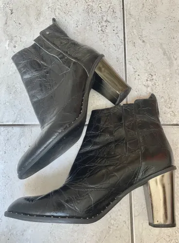 Bota Couro Legítimo Textura Croco Capodarte Tam 39