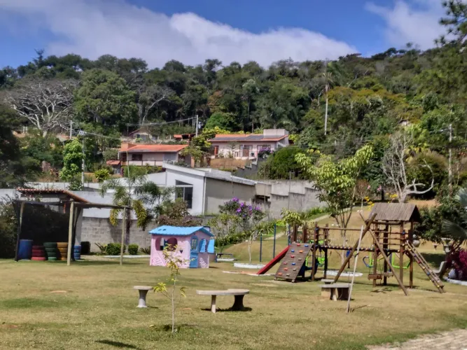 Granja,condomínio fazendinhas do Ipiranga , só 15 minutos do hospital Unimed 