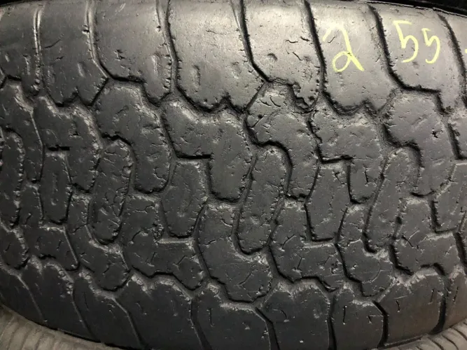Pneus 255/55/19 meia vida os 2 por 459$ instalados XBRI
