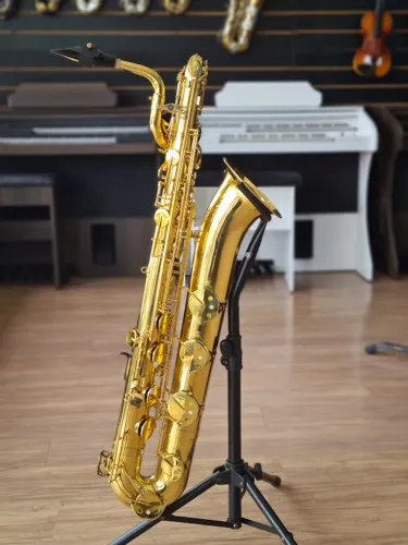 Sax Barítono Yamaha YBS-52 (intermediário) em excelente condições #003381