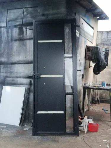 Fabricamos para Manaus e região porta portão janela proteção escada corrimão guarda corpo