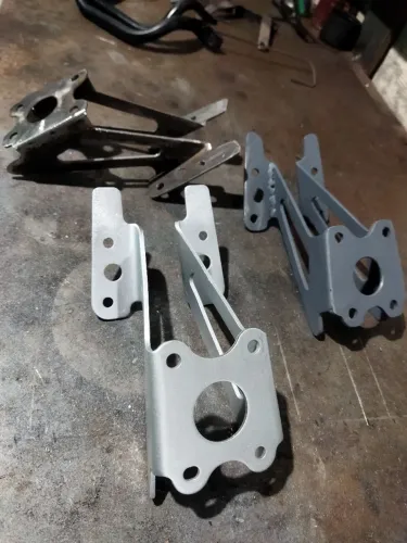 Suporte de placa da Lander x 250