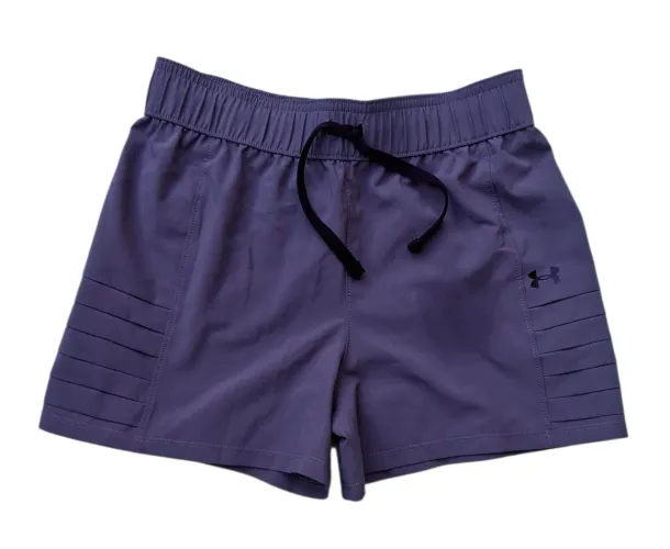 Lindo Shorts esportivo Under Armour, lilás para meninas - TAM 12